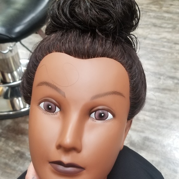 Meet your Posher, Nikki - Picture 1 of 1